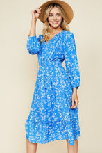 Load image into Gallery viewer, Womens Blue 3/4 Bubble Sleeves Floral Midi Dress
