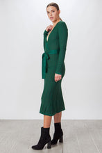 Load image into Gallery viewer, Green Long Sleeve Sweater Dress
