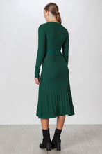 Load image into Gallery viewer, Sparkle Green Long Sleeve Knit Midi Dress
