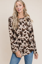 Load image into Gallery viewer, Womens Puffy Long Sleeve Cow Print Top
