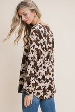 Load image into Gallery viewer, Womens Long Sleeve Cow Print Tunic
