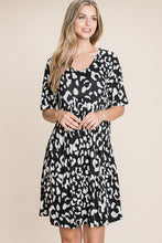 Load image into Gallery viewer, Womens Black Cheetah Print Dress
