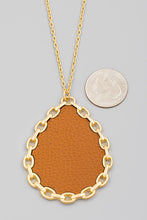 Load image into Gallery viewer, Teardrop Pendant Necklace
