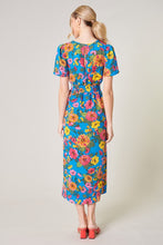 Load image into Gallery viewer, Floral Bloom Slit Midi Dress

