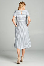 Load image into Gallery viewer, Womens Short Sleeve Stripped Midi Dress
